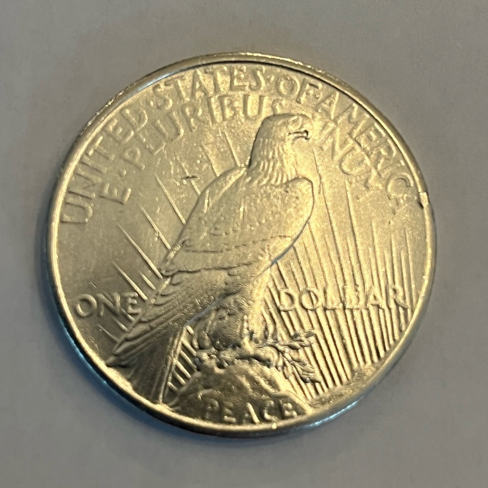 1926-S BU/AU Silver Peace Dollar - Picture 2 of 6